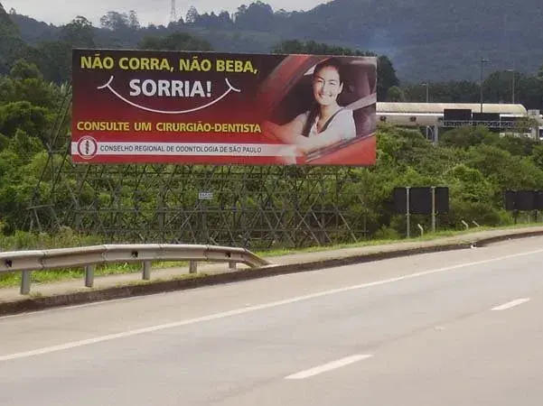 Painel na Raposo Tavares Outdoor na Raposo Tavares