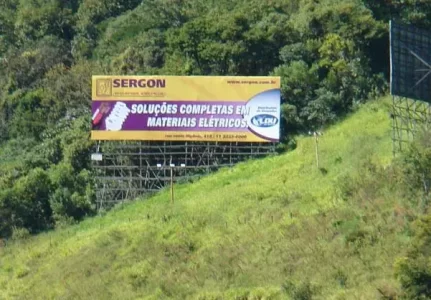 Painel na Fernão Dias Outdoor na Fernão Dias